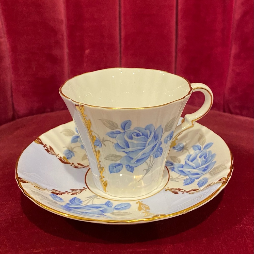 Royal Standard Margaret Rose tea cup set